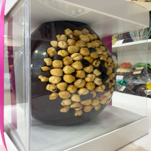 Uovo Nocciolato con Nocciole Intere